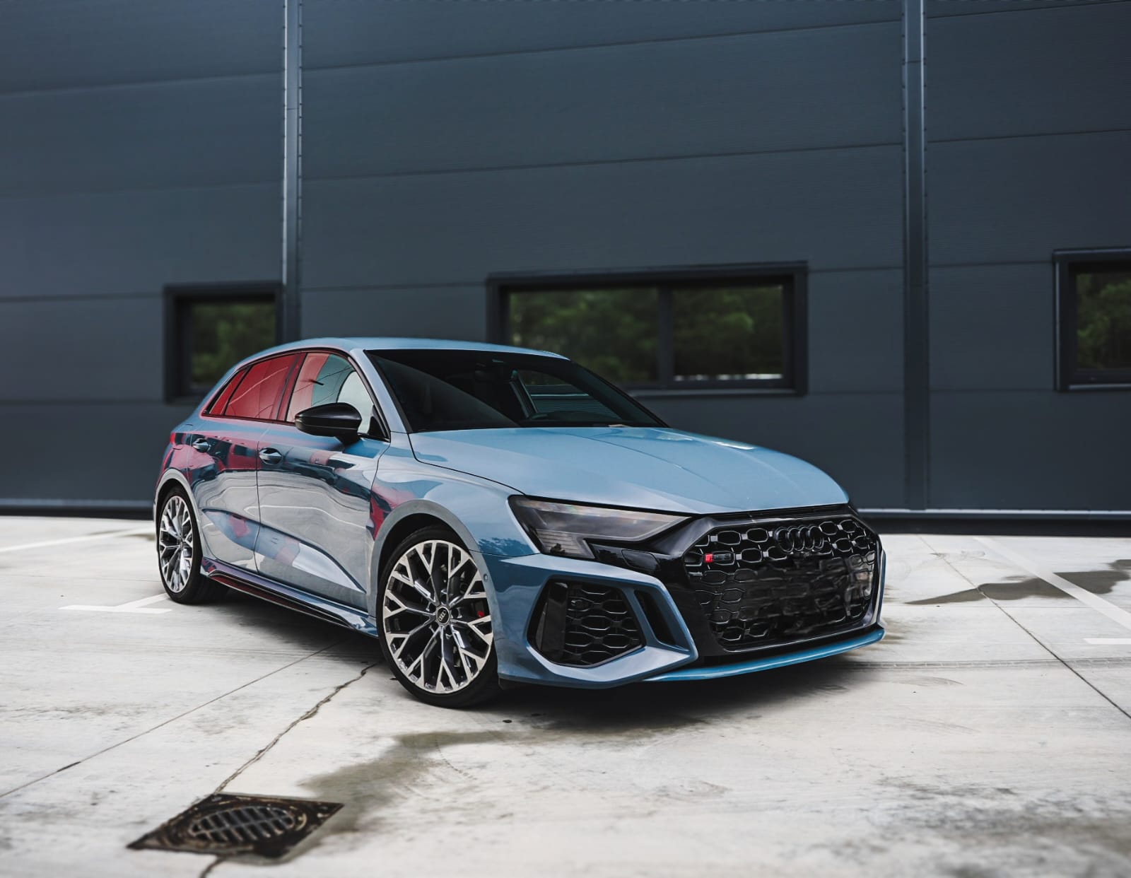 Audi RS3 zdjęcie 4 — wynajem Toruń
