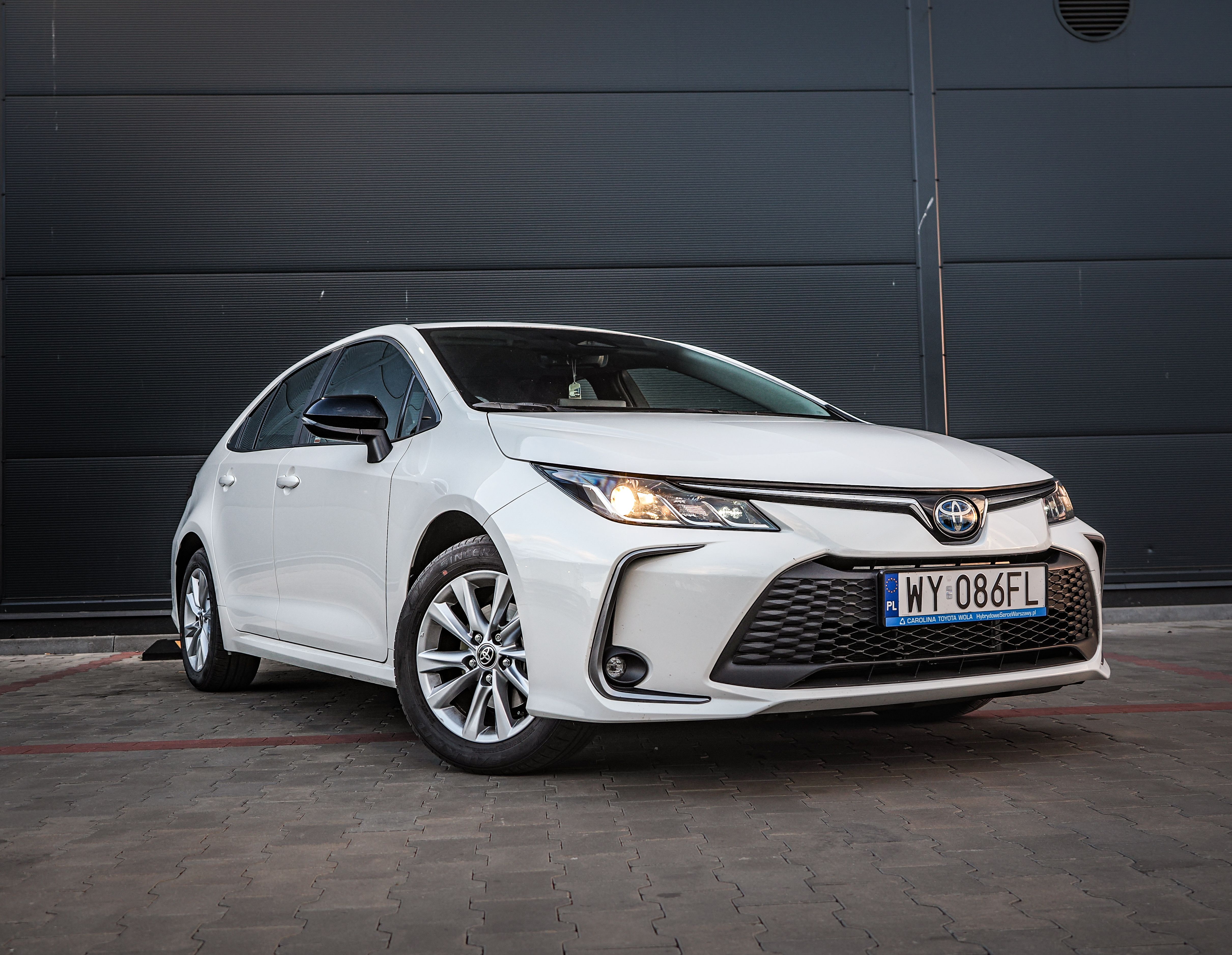 Toyota Corolla zdjęcie 3 — wynajem Toruń